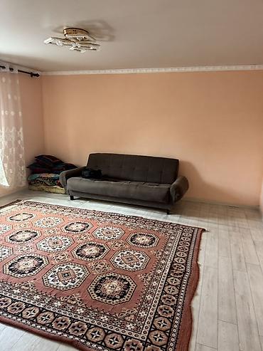 Продажа коттеджей и домов: Жилой дом с двором - Одноэтажный дом с фасадом под декор, пластиковые — 9