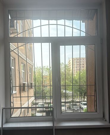 Другие товары для дома: Продаю б/у окно, размер 1,45/1,75 тел