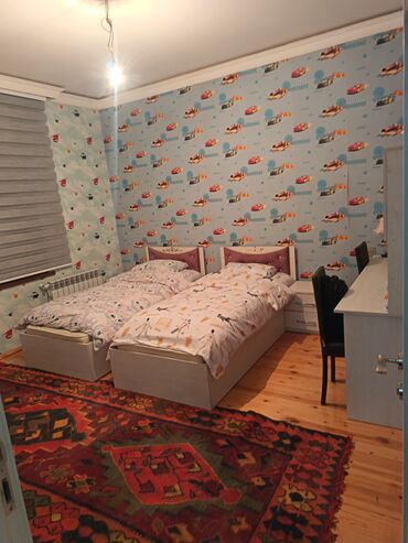 Ev üçün digər mallar: Lokbatan 1 masiv 2mertebe 
 5otaq
Əlaqa tel: 0504272101 — 15