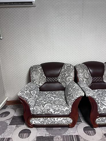 бу диваны каракол: Продаётся комплект мягкой мебели (диван 3-местный, диван 2-местный, 2 — 3
