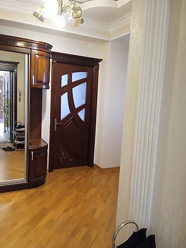 masalı: 2 otaqlı, Yeni tikili, 95 kv. m — 1