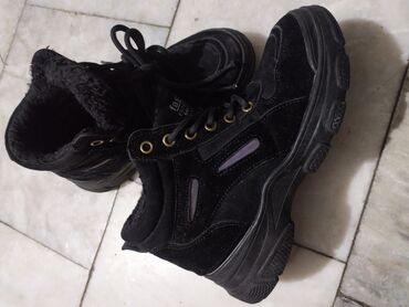 ботинки подростковые: Сапоги, 37, цвет - Черный