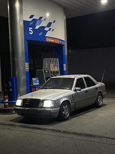 Mercedes-Benz: Mercedes-Benz W124: 1993 г., 3.2 л, Автомат, Бензин, Седан — 16