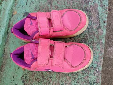 nike huarache original: Nike, Size - 31