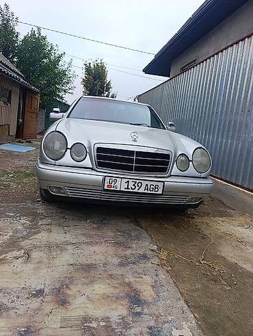 eafc 25: Mercedes-Benz E-Class: 1995 г., 2.3 л, Автомат, Бензин, Седан — 1