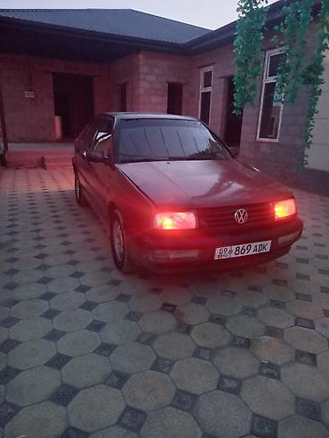 Volkswagen: Volkswagen Vento: 1992 г., 1.8 л, Механика, Бензин, Седан — 12