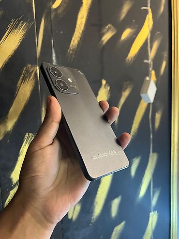 quba telfonlar: Oppo A3, 256 GB, rəng - Qara, Face ID — 9