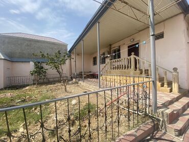 Həyət evləri və villalar: Sulutəpə qəs. 4 otaqlı, 100 kv. m, Orta təmir
