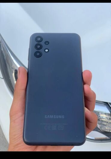 мониторы новые: Samsung Galaxy A13, Колдонулган, 128 ГБ, түсү - Күмүш, 2 SIM