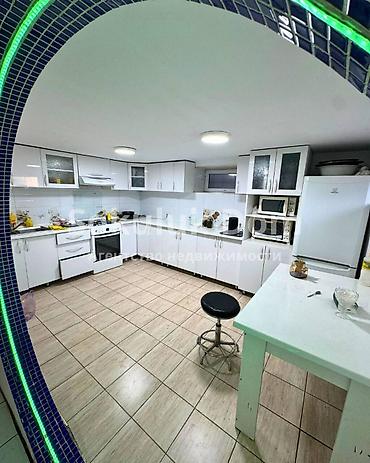 семье: 🏠Продается дом в с. Сокулук, верхняя зона 🟡 Комнаты: 7 🟡 Участок: 4 — 4