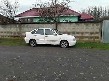 qolf 4 ehtiyyat hissələri: Volkswagen Polo sedan, ağ rəng. - Kuzov: 4 qapılı sedan, aerodinamik — 3