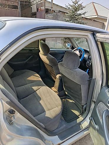 passat variant: Honda Civic: 2000 г., 1.6 л, Автомат, Бензин, Седан — 6