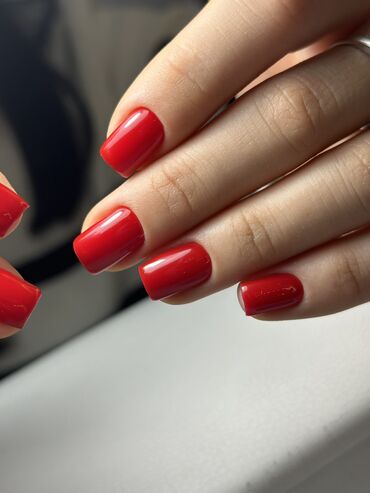 Маникюр, педикюр: Маникюр — это не только уход, но и настроение. Приглашаю вас на — 8