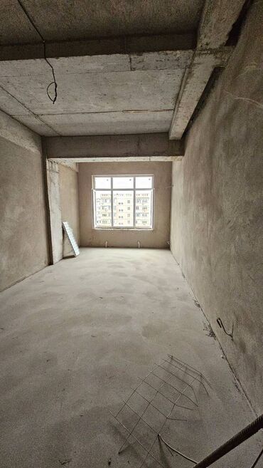 продаю 2х команатную квартиру в 7 мкр: 2 комнаты, 64 м², Элитка, 7 этаж, ПСО (под самоотделку)