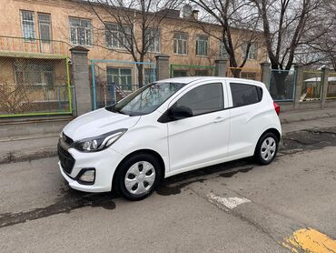 Chevrolet: Chevrolet Spark: 2019 г., 0.1 л, Автомат, Бензин, Хэтчбэк — 3