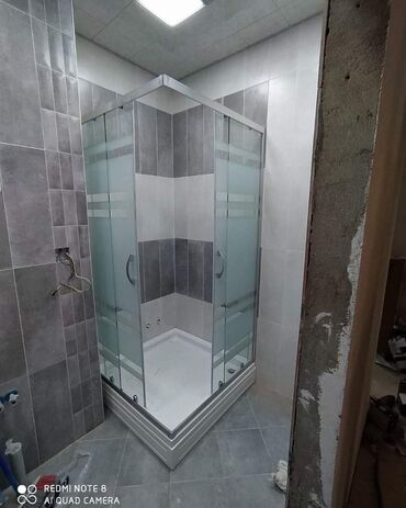 Duş kabinaları, arakəsmələr: Yeni Arakəsmə, Düzbucaqlı, Pulsuz çatdırılma — 10