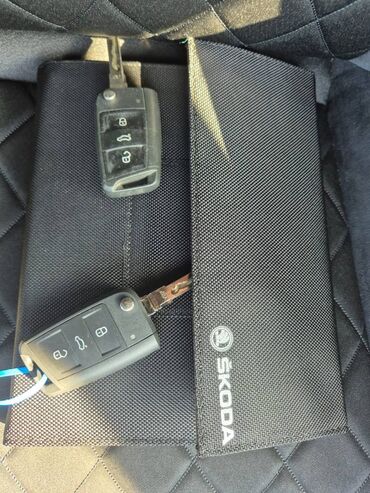 Skoda: Prodajem Skodu 2019.godiste, registrovana do septembra 2026. full na lalafo.rs — 9 Skoda: Prodajem Skodu 2019.godiste, registrovana do septembra 2026. full — 9