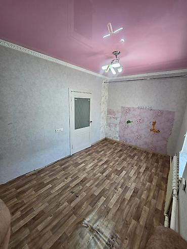 дом даром: Продаётся уютный полдома в тихом районе г. Бишкек. Адрес: ул — 8
