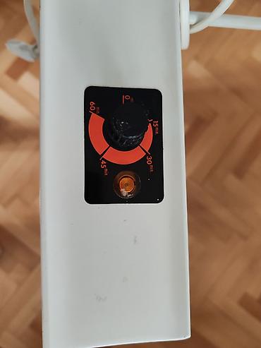 mini rerna na plin: Električna grejna podloga/stočić sa tajmerom - Metalna grejna ploča — 1