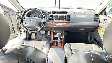 машина кроссовер: Toyota Camry: 2004 г., 3 л, Автомат, Бензин, Седан — 9