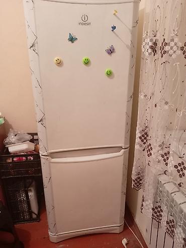 İşlənmiş 2 qapılı Indesit Soyuducu Satılır, rəng - Ağ