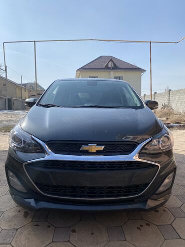 Chevrolet: Chevrolet Spark: 2021 г., 1 л, Вариатор, Бензин, Седан