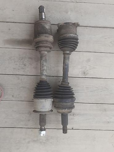 niva qranatı: Mitsubişhi L 200 öz sağ sol zbor qranat arginal işləkdir — 1