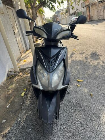 сколько стоит мопед: - Yamaha, 50 см3, 2024 год, 27000 км