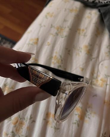 Eynəklər: Gün eynəyi, Burberry, Yeni — 2