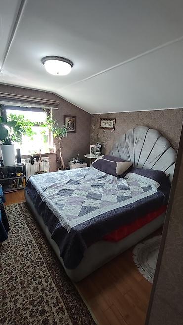 Продажа коттеджей и домов: 🏡 Продаётся большой дом с готовым бизнесом в Бишкеке (ж/м Токольдош) — 30