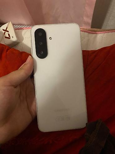 samsung a 80: Samsung Galaxy A22, rəng - Ağ, Qırıq — 4