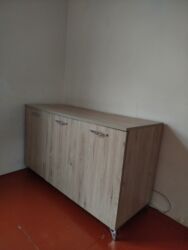 işlenmiş metbex mebeli: Təcilli əlim yandı satılır ev sökülür deyə çox ucuz satılır 2 si