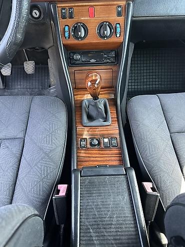 Продажа авто: Mercedes-Benz W124: 1994 г., 2.2 л, Механика, Бензин, Седан — 9