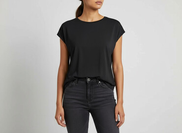 nike sleveless t shirty: Dunnes Stores, Футболка жіноча, розмір M