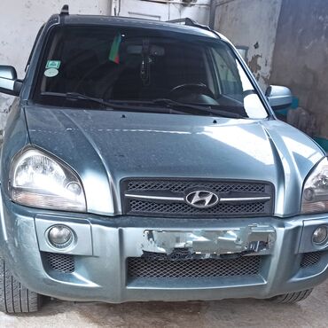 nomre satilir: Hyundai Tucson: 2 l. | 2008 il | Ofrouder/SUV