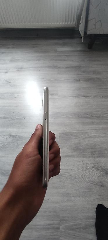 iphone 8 plus ekran: Samsung Galaxy J3 2016, 16 GB, rəng - Ağ, Qırıq, Sensor — 4