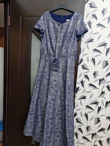zerli donlar: Коктейльное платье, Макси, XL (EU 42)
