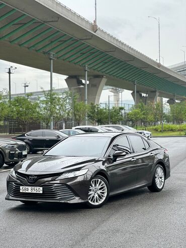 машина kg бишкек тойота: Toyota Camry: 2018 г., 2.5 л, Автоматические, Бензин, Седан