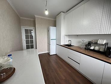flat osh: 2 комнаты, 69 м², ул. Боконбаева / Гоголя Элитка, 11 этаж, Свежий ремонт — 3