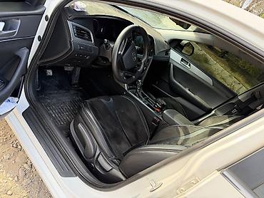 Продажа авто: Hyundai Sonata: 2017 г., Автомат, Газ, Седан — 3