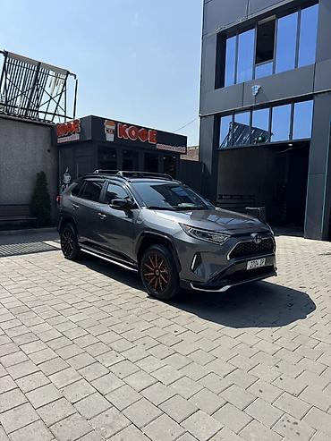 тойота в: Toyota RAV4: 2021 г., 2.5 л, Гибрид, Кроссовер — 1