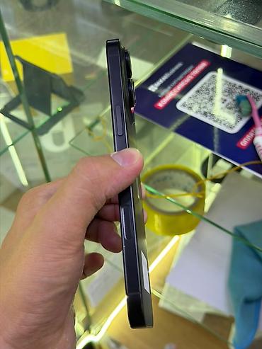 Apple iPhone: Смартфон Apple iPhone (серия с плоскими гранями), цвет – черный — 6