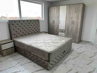 Kreveti: Tapacirani bračni krevet sa mehanizmom za podizanje i velikim — 1