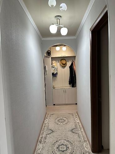 Продажа квартир: 2 комнаты, 44 м², 5 мкр 104 серия, 4 этаж, Евроремонт — 8