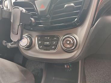 Chevrolet: Chevrolet Spark: 2019 г., 1 л, Вариатор, Бензин, Хэтчбэк — 10