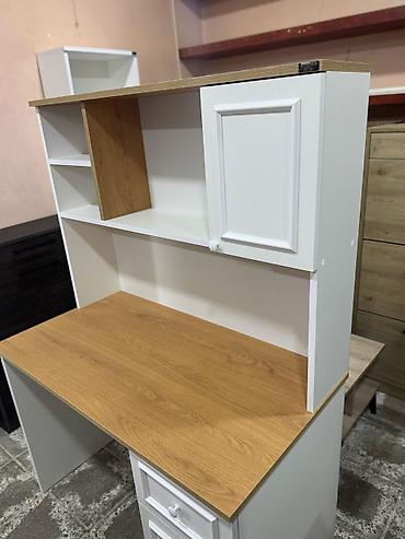 Sifarişlə kompyuter masaları: Düz masa, Polkalı, Siyirməli, Rusiya, Sadə laminat — 6