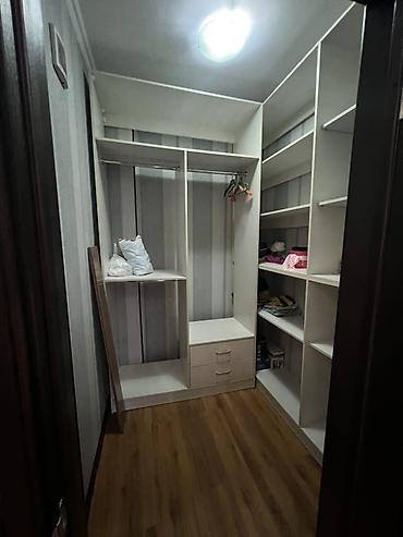 flat in osh: 4 комнаты, 7 мкр Собственник, Без животных, от 6 месяцев, от 1 года, С мебелью полностью — 10