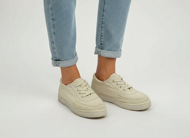 sandały na koturnie lasocki ccc: Sneakers for women, size 39