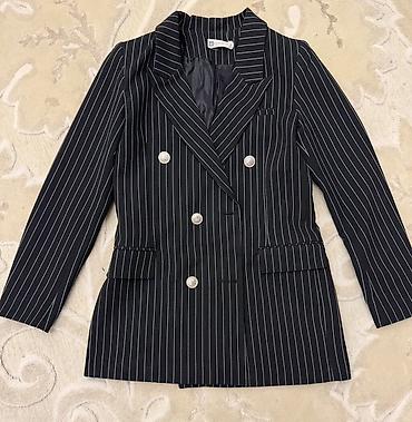 Üst geyimi: Qadın dəbli blazerlər – 3 rəng - Qara ikiqat düyməli blazer: klassik — 8