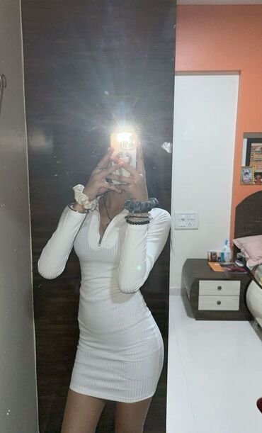 Digər qadın geyimləri: Ziyafət donu, Mini, Bershka, S (EU 36)
